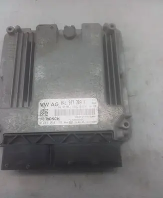 Audi Q3 8U Engine control unit/module 04l907309k
