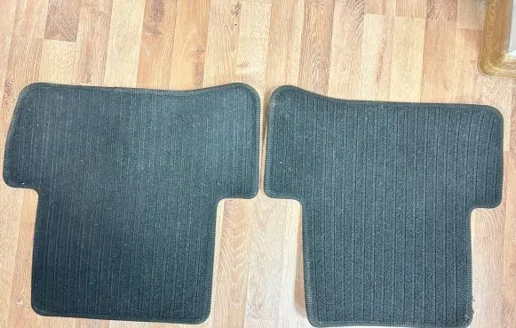 Mercedes-Benz C W204 Rear floor mat 