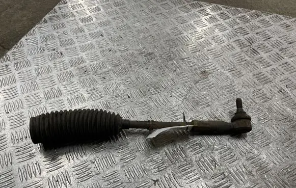 Volkswagen Golf VI Steering tie rod 