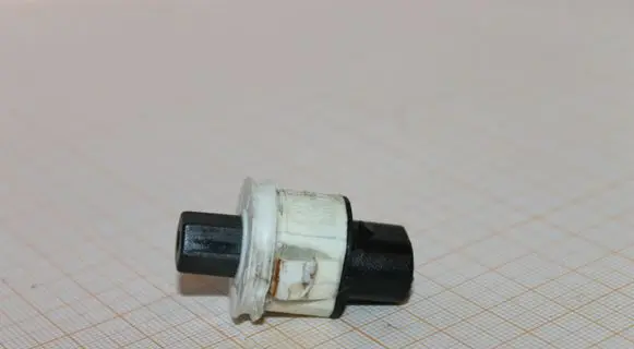 Volkswagen Sharan Front door sensor 6N0947563