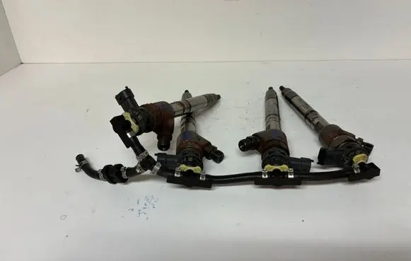 KIA Ceed Fuel injectors set 0445110589