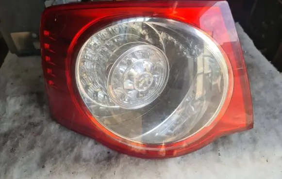 Volkswagen Jetta V Rear/tail lights 1K5945095G 983131