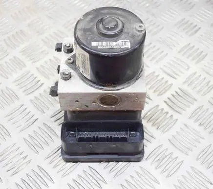 Volkswagen Golf IV ABS Pump 1J0614417G 1C0907379L