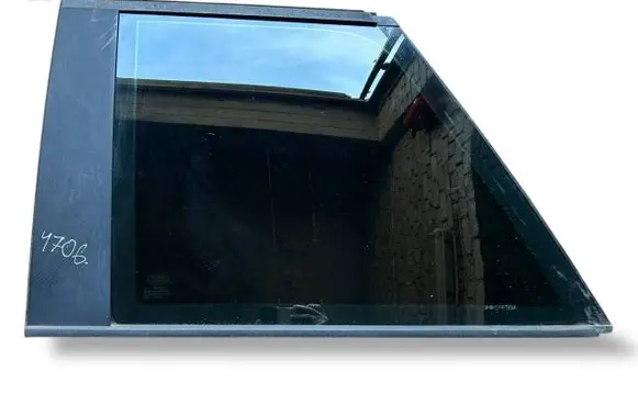 Land Rover Range Rover Sport L320 Rear windscreen/windshield window 43R001582 E000199