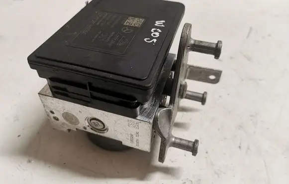 Mercedes-Benz C W205 ABS Pump A2539011400 A2534310100