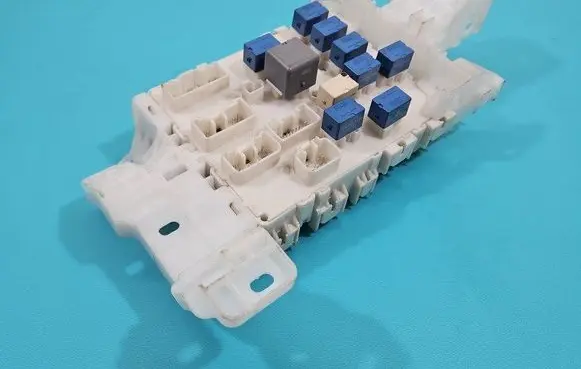 Fuse box set