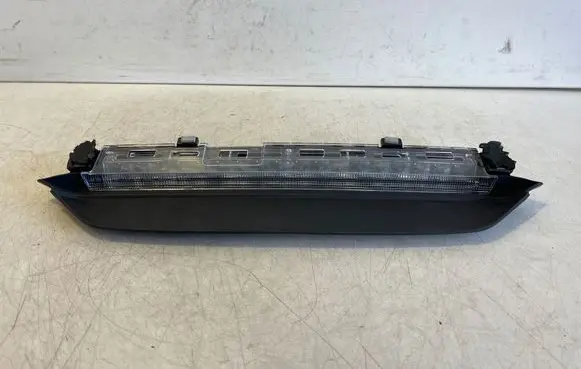 BMW X6 F16 Third/center stoplight 7375798