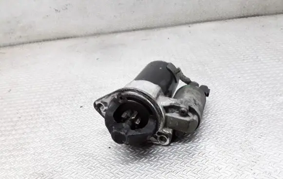 Hyundai i30 Starter motor 361002A300