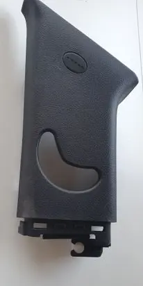 Hyundai Santa Fe Seat belt trim 