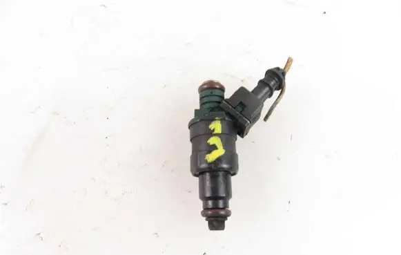 Renault Kangoo I Fuel injector 875368