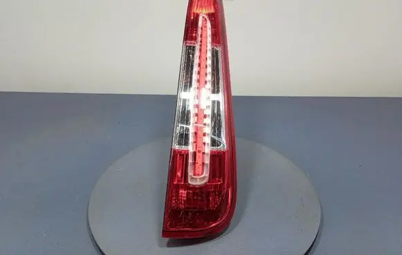 Ford C-MAX I Rear/tail lights 2SK009504