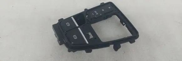 Audi Q5 SQ5 Gear shifter surround trim plastic 80B713111C 80B927143 80B927225