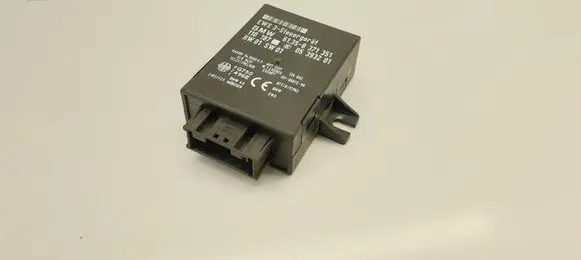 BMW 5 E39 Immobilizer control unit/module 8371351 61358371351