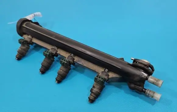 Volkswagen Golf IV Fuel injector 06A133317A IMPRK1600612