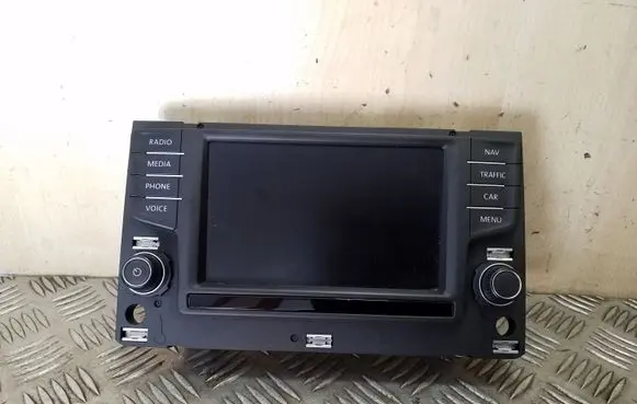 Volkswagen PASSAT B8 Radio/CD/DVD/GPS head unit 3G0919605D