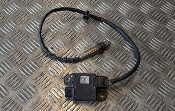 Volvo S90, V90 Lambda probe sensor 32203033