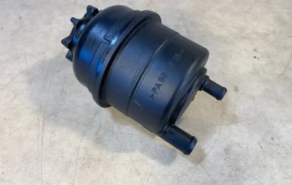 Mercedes-Benz G W461 W463 1st Gen Power steering fluid tank/reservoir A6384600083