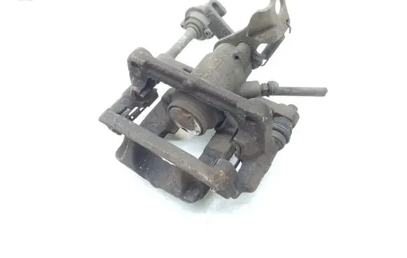 Opel Astra J Rear brake caliper