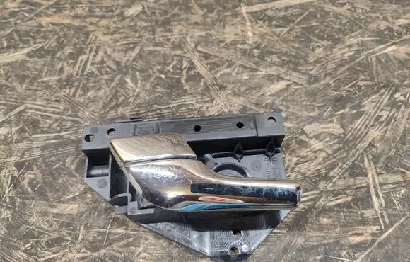 Jaguar XJ X351 Front door interior handle 8X2322601AD