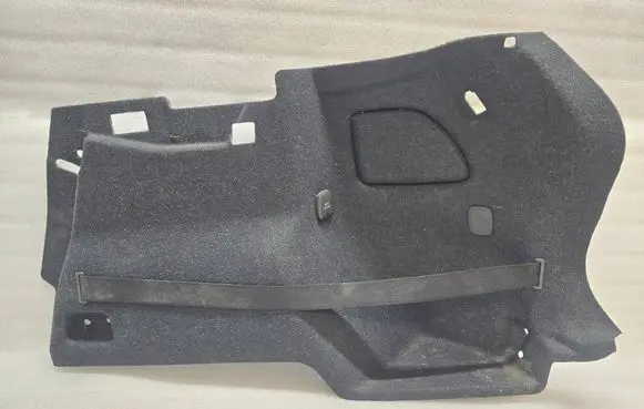 Volvo XC40 Trunk/boot side trim panel 31440893