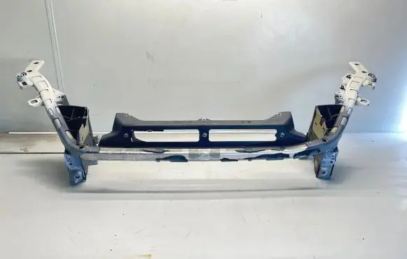 Maserati Levante Top upper radiator support slam panel 670032664