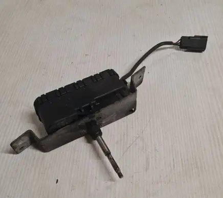 Volvo V70 Headlight wiper motor 8620960 0390206218