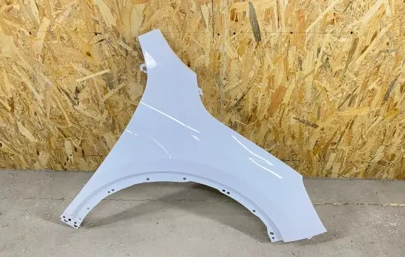 Ford Kuga III Fender LV4BS16015AD