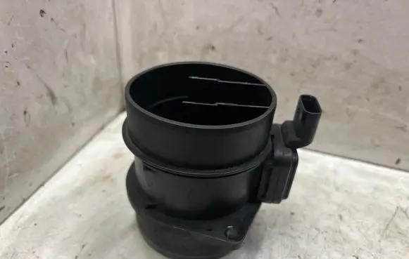 Mercedes-Benz E W212 Mass air flow meter A6510900248