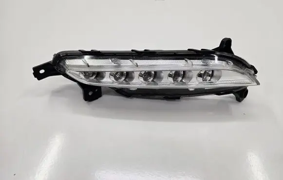 Hyundai Tucson TL LED Daytime headlight 92208-D7000