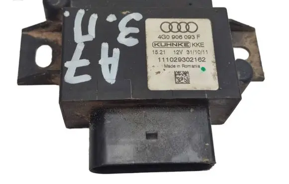 Audi A7 S7 4G Fuel injection pump control unit/module 4G0906093F 111029302162