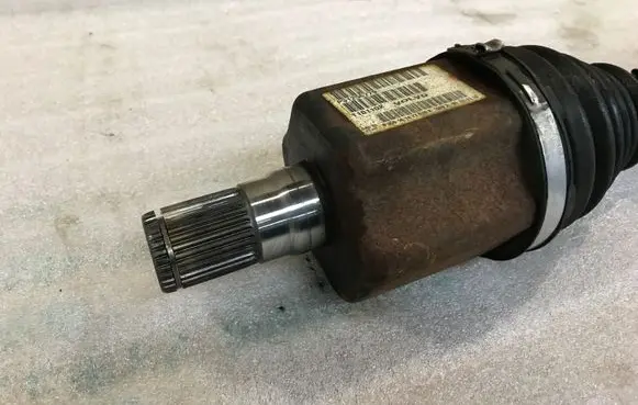 Volvo V60 Front driveshaft P31256779 T101102