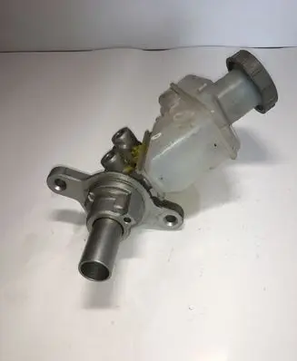 Suzuki Grand Vitara II Master brake cylinder 0204223393