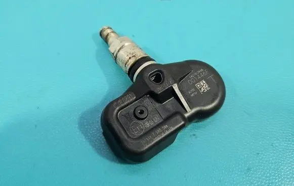 Tire pressure sensor