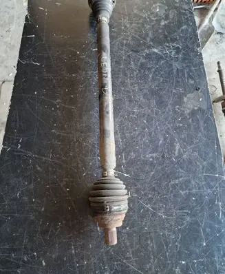 Seat Leon (1P) Front driveshaft