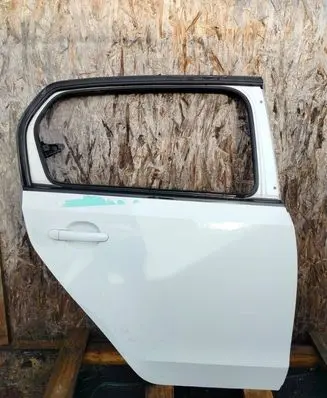 Skoda Citigo Rear door