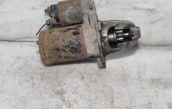 Mitsubishi Colt Starter motor MR994922
