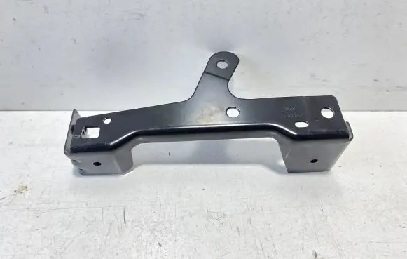 Volvo XC40 Top upper radiator support slam panel 31651425
