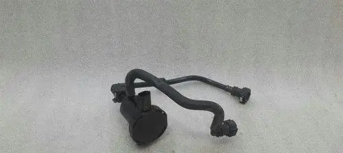 Mercedes-Benz E W213 Valve A0014760532