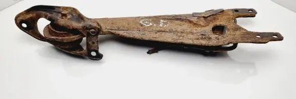 KIA Carnival Rear upper control arm/wishbone 956804D100
