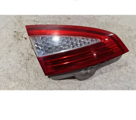 Ford Mondeo Mk III Rear/tail lights 0374D