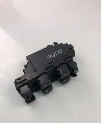 Volvo S60 Electric window control switch 30746074