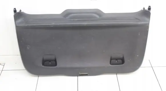 Tailgate trim