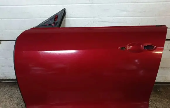 Maserati Ghibli Front door