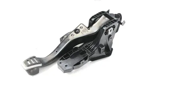 Volkswagen Golf VII Brake pedal 5Q2721058CA
