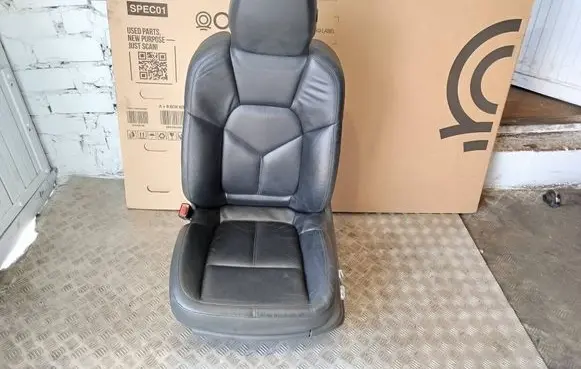 Porsche Cayenne (92A) Front driver seat 7PP959760B