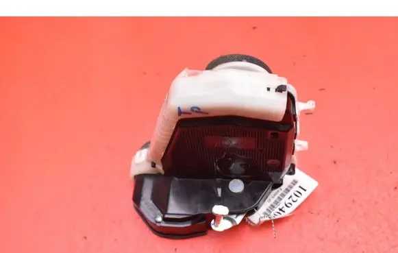 Toyota Yaris Rear door lock