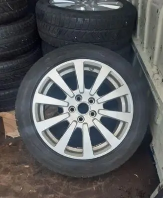 Jaguar XE R17 alloy rim GX731007RB