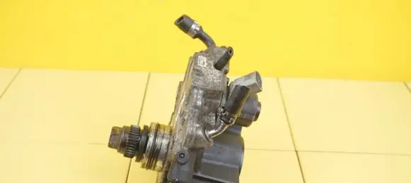 Jeep Compass Fuel injection high pressure pump A6510700901 651971