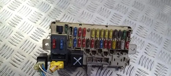 Honda Civic Fuse box set 38600st3g010 38600-st3-g010