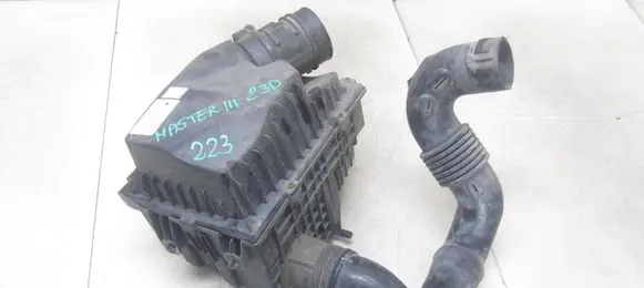 Air filter box